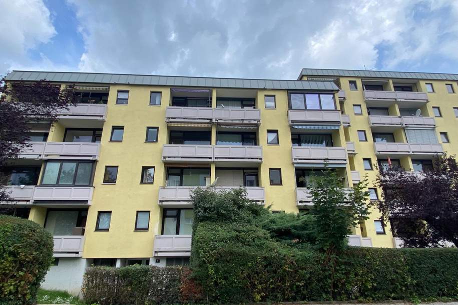 Schöne 1-Zimmer Wohnung mit Loggia und Blick auf den Pöstlingberg / Linz-Urfahr, Wohnung-miete, 549,99,€, 4020 Linz(Stadt)