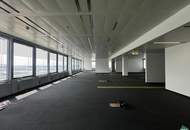 Attraktive Bürofläche mit Aussicht | Ares Tower