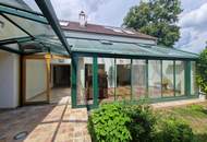 RARITÄT: PERFEKTES, MODERNES ARCHITEKTENHAUS AN DER DONAULÄNDE ALS REPRÄSENTATIVER WOHNSITZ AUF HÖCHSTEM NIVEAU MIT DONAUBLICK