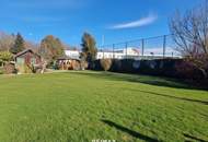 Einfamilienhaus mit schönem Garten