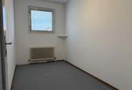 "Helle 3-Zimmer-Wohnung mit Loggia"