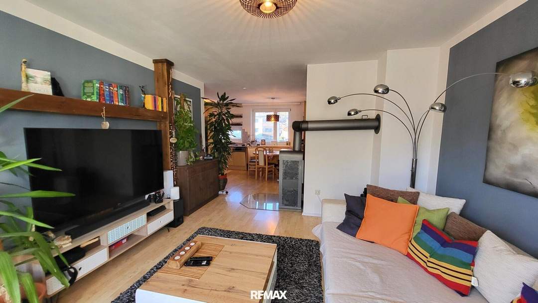 KAUFVEREINBARUNG!!! Sehr gut aufgeteilte 3-Zimmer Wohnung in Zentrumsnähe!