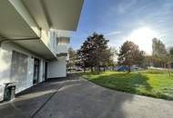 Ziegelhofstraße: Neuwertige Single-Wohnung mit Balkon beim Hirschstettner Badeteich!