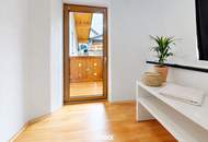 Geräumige 2,5-Zimmer-Wohnung mit KFZ-AP und Balkon!