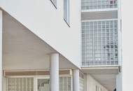 Sonniges Dachgeschoss-Juwel – Loggia mit Parkblick, nahe U2 Donauspital