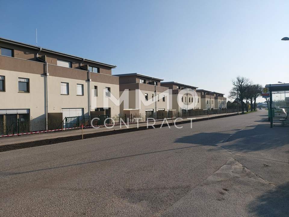 Geförderte, Moderne Doppelhaushälfte in Top Lage