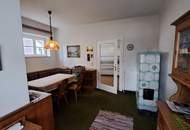 ***OPEN HOUSE Freitag 06. Juni 2025 13-16 Uhr*** Stilvolle Stadtvilla mit Potenzial – klassische Architektur trifft zentrale Lage
