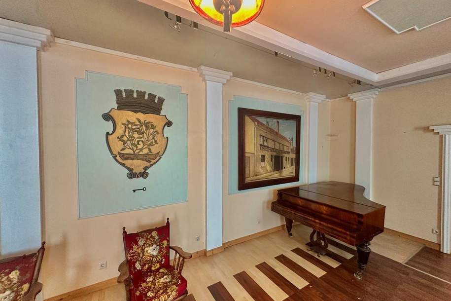 Historisches Stadthaus mit außergewöhnlichem Entwicklungspotenzial im Herzen von Mistelbach!, Haus-kauf, 399.900,€, 2130 Mistelbach