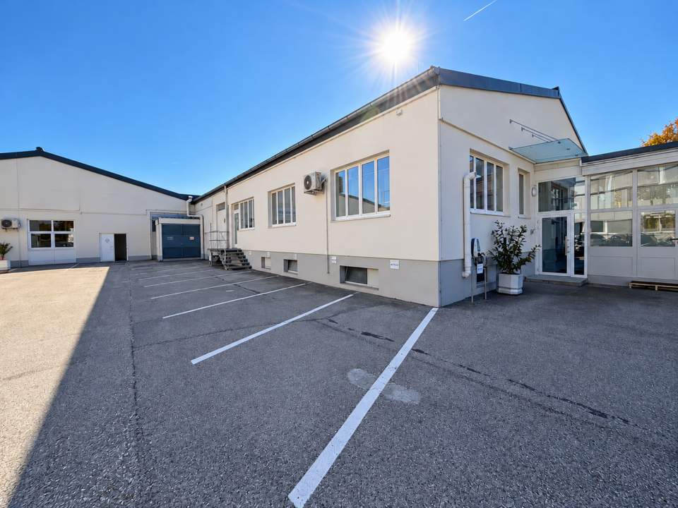 Attraktive Ordinations- und/oder Büroflächen mit optimaler Anbindung an Linz