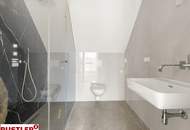 DACHGESCHOSSTRAUM IN TOP-CITYLAGE | PIVATER LIFTAUSSTIEG | FERNBLICK AUS DEM WHIRPOOL GENIEßEN