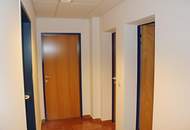 Attraktives Büro mit Archiv und Lagermöglichkeiten in Salzburg nähe Bergheim