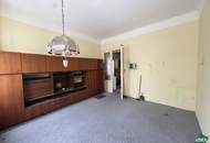 Wohnung mit Potential: Sanierungsbedürftige 2-Zimmer Wohnung nahe Augarten