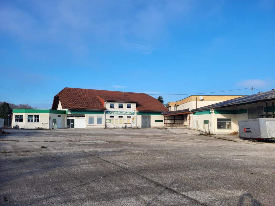 Alles in einem: Gewerbe - Lager - Wohnen. Solider Ertrag mit großem Potenzial