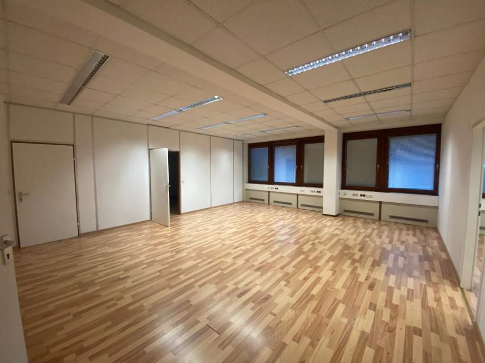 Büroetage mit 178m²