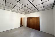 Sanierte großzügige und lichtdurchflutete Bürofläche mit Blick ins Grüne - rd. 174 m2, 5 Zimmer, 2 WCs und rd. 29 m2 klimatisierter Wintergarten in Wien-Liesing
