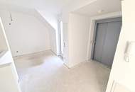 Exklusives Familienparadies über den Dächern – Stilvolle 4-Zimmer-Dachgeschosswohnung mit zwei Terrassen + moderner Luftwärmepumpe + Klimaanlage