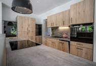 NEUES - TOLLES - GROSSES Familienhaus in ruhiger exquisiter Lage.