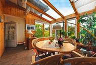 PRIVATES PARADIES IN ANGENEHMER LAGE - FREUNDLICHES HAUS MIT WINTERGARTEN UND WEINKELLER!
