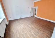 Bring Ideen mit. Der Rest ist da! Tolle Familienwohnung/WG - Selbst Gestalten! Sanierungsbedürftige Altbauwohnung! U-Bahn ums Eck + Traumhaft renoviertes Altbauhaus + Optimalste Infrastruktur und Anbindung!