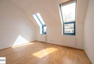 Klimatisierte Dachgeschosswohnung mit sonniger Terrasse & perfekter Anbindung - ab 1.6.26 beziehbar!