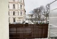 Helle und großzügige 2-Zimmer-Wohnung (ca. 55 m²) mit Loggia (ca. 3 m²) in zentraler Lage