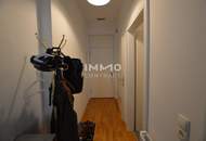 Ab August: 2-Zimmer-Wohnung nähe Schwarzenbergplatz