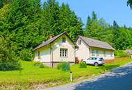 Renovierungsbedürftige Landhäuser viel Grund - Gesamtfläche 4032 m² !!! Renovierung und Schönheitsreparaturen sind erforderlich, dennoch sofort beziehbar.