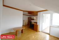 Eigentumswohnung über der Nebelgrenze in Lichtenberg, mit TG - Platz