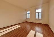 Sonnige Altbau-Garconniere mit tollem Ausblick