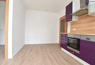 ZENTRALE RUHEOASE - NEU renovierte und perfekt geschnittene Wohnung mit Balkon + inklusive Parkplatz! Sofort verfügbar!