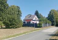 Stilvolles Einfamilienhaus mit großem Garten + Optionaler Baugrund