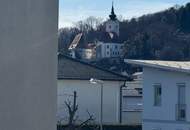 Rooftop-Oase mit Rundumblick: Schöne 4-Zimmer-Wohnung mit 96 m2 Sonnenterrasse und Whirlpool