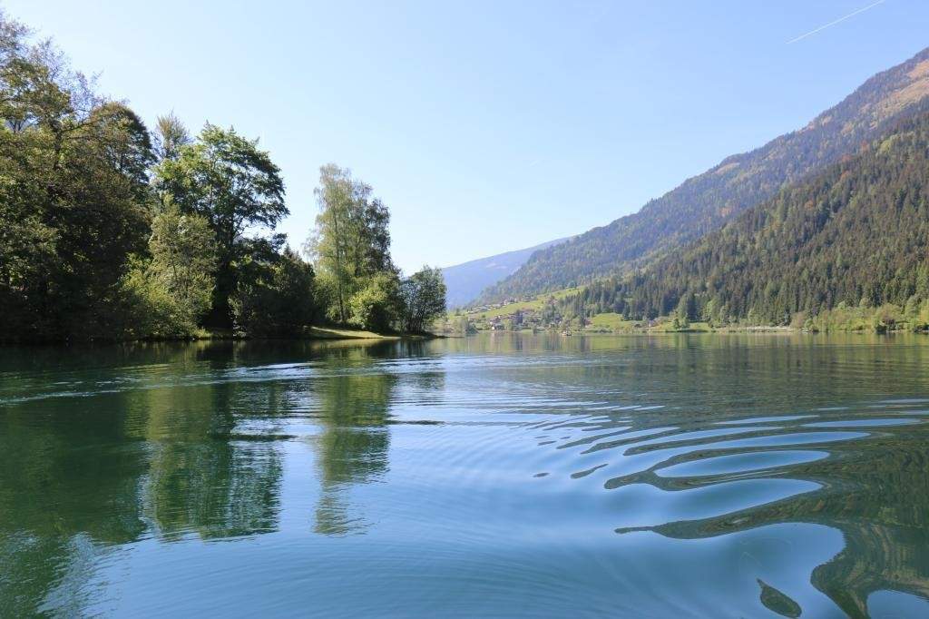 Seegrundstück - exklusiv und idyllisch - wohin mit der Seele, wenn nicht an den See!