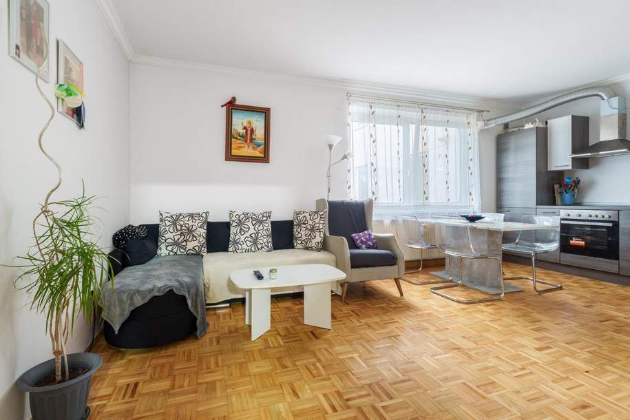 Familienwohnung in der Stadt – 4 Zimmer mit Balkon, Wohnung-kauf, 169.000,€, 4020 Linz(Stadt)