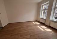 GENERALSANIERTE 2-ZIMMER-ALTBAU *ERSTBEZUG NACH KATEGORIEANHEBUNG*