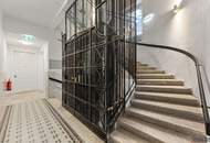 Büro im aufwendig sanierten Altbau mit technischen Raffinessen