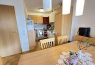 4-Zimmer-Maisonette-Wohnung auf zwei Etagen (1. OG + DG) in Frastanz, modernes, tolles Badezimmer, 2 sehr gut beleuchtete Tiefgaragenplätze, einmaliger Ausblick vom Balkon auf die umliegende Bergwelt.