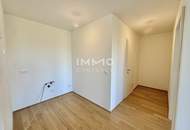 Hirschfeld: Neu und provisionsfrei! 2-Zimmer-Schnäppchen mit Balkon