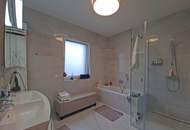 Neuwertige Doppelhaushälfte mit Photovoltaikanlage, Eigengarten, Garten- und Dachterrasse in Pressbaum!