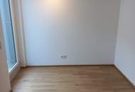 DACHGESCHOSS-ZUBAU MIT EINBAUKÜCHE+TERRASSE