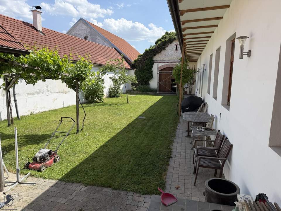 Stilvolle Wohn- &amp; Gewerbeliegenschaft mit Loftcharakter im Weinviertel