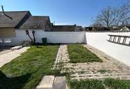 Gemütliches Einfamilienhaus mit Carport & Innenhof auf ca. 302 m² Grundstück