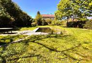 Charmantes 1.202 m² Grundstück mit kleinem Haus und viel Potenzial (ca. 750- 800 m² Wohnfläche möglich!)