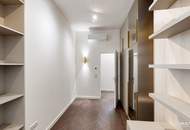 Leben im Alsergrund – Hochwertig sanierte Altbauwohnung mit Terrasse mit Designer-Möblierung und -Küche