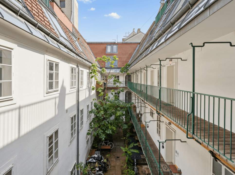 Ruhige 4-Zimmer-Dachterrassen-Maisonette - VIDEO verfügbar !