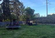 Moderne 5 Zimmer Wohnung im Altbau mit Aussenflächen und Gartennutzung