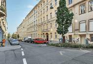 Sanierungsbedürftige Altbau-Wohnung in begehrter Lage