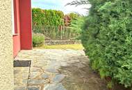 Privatverkauf! Zentrales, sehr gepflegtes Stadthaus mit kleinem Garten, Garage, Pergola und Keller (Provisionsfrei)