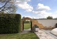 EINZIGARTIGES NATURPARADIES - GROSSZÜGIGER LANDSITZ WO PARKLANDSCHAFT AUF BLÜHENDE OBSTGÄRTEN TRIFFT