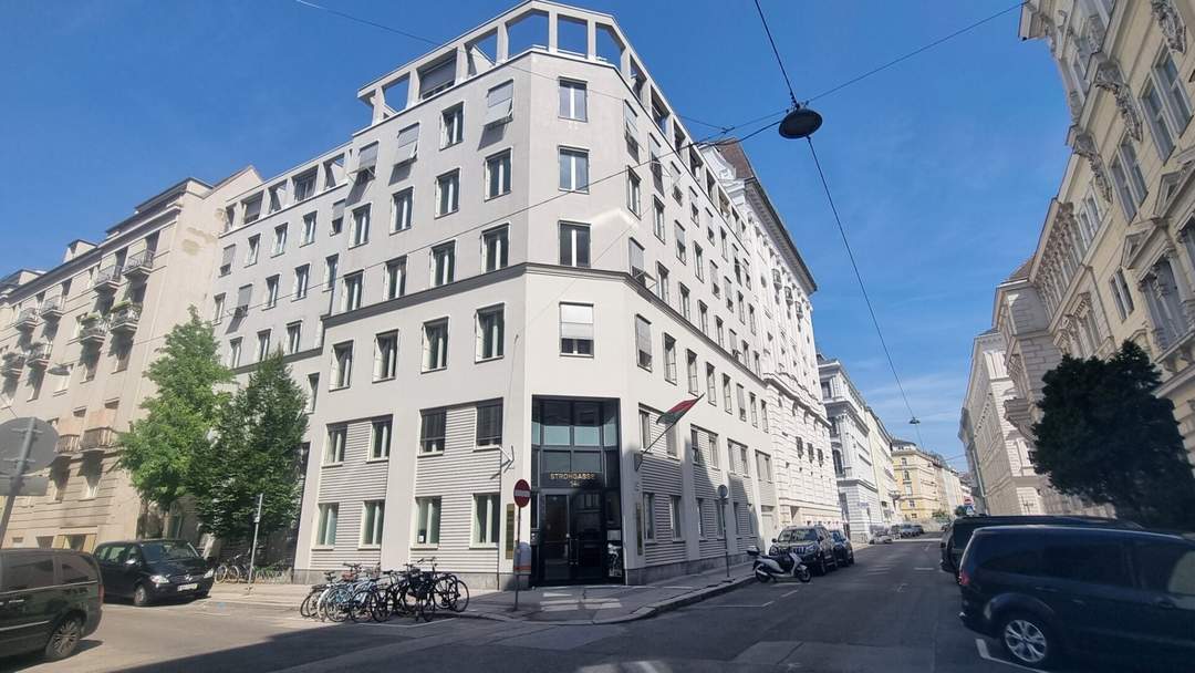 Moderner Neubau im Botschaftsviertel